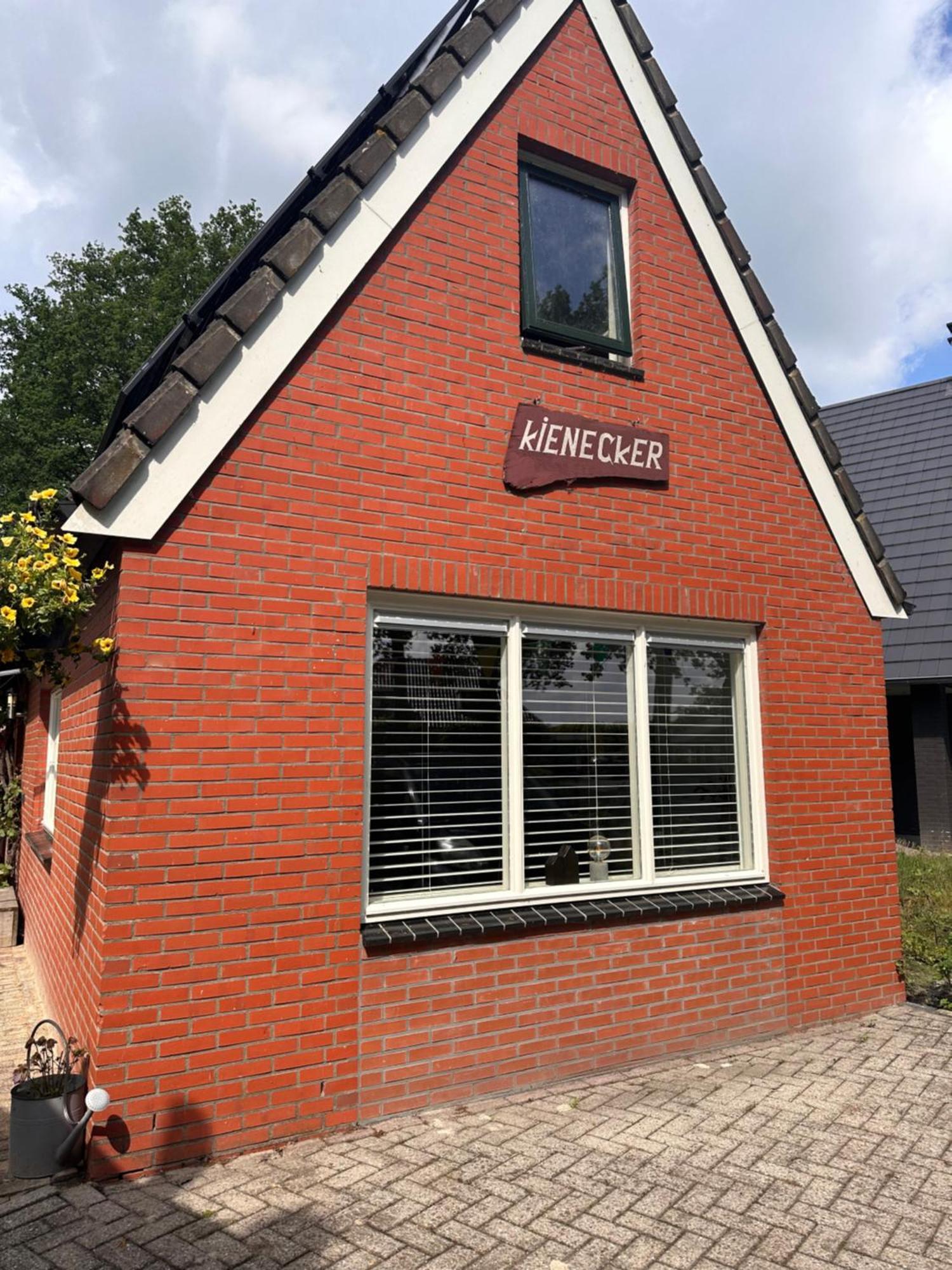B&B Het Kleine Huisje Emmen Exterior foto